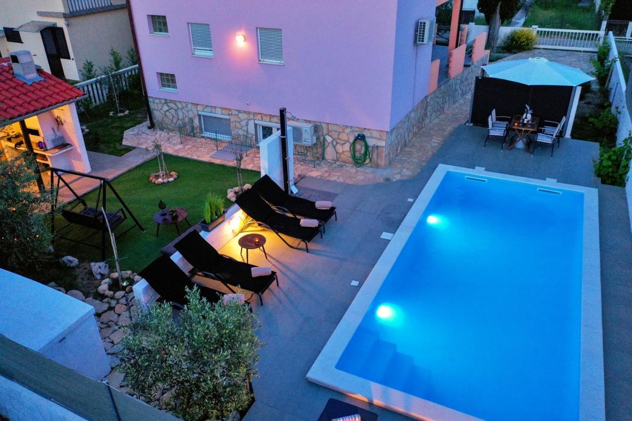 Cypress Tree Holiday Apartments Privlaka  Exteriér fotografie