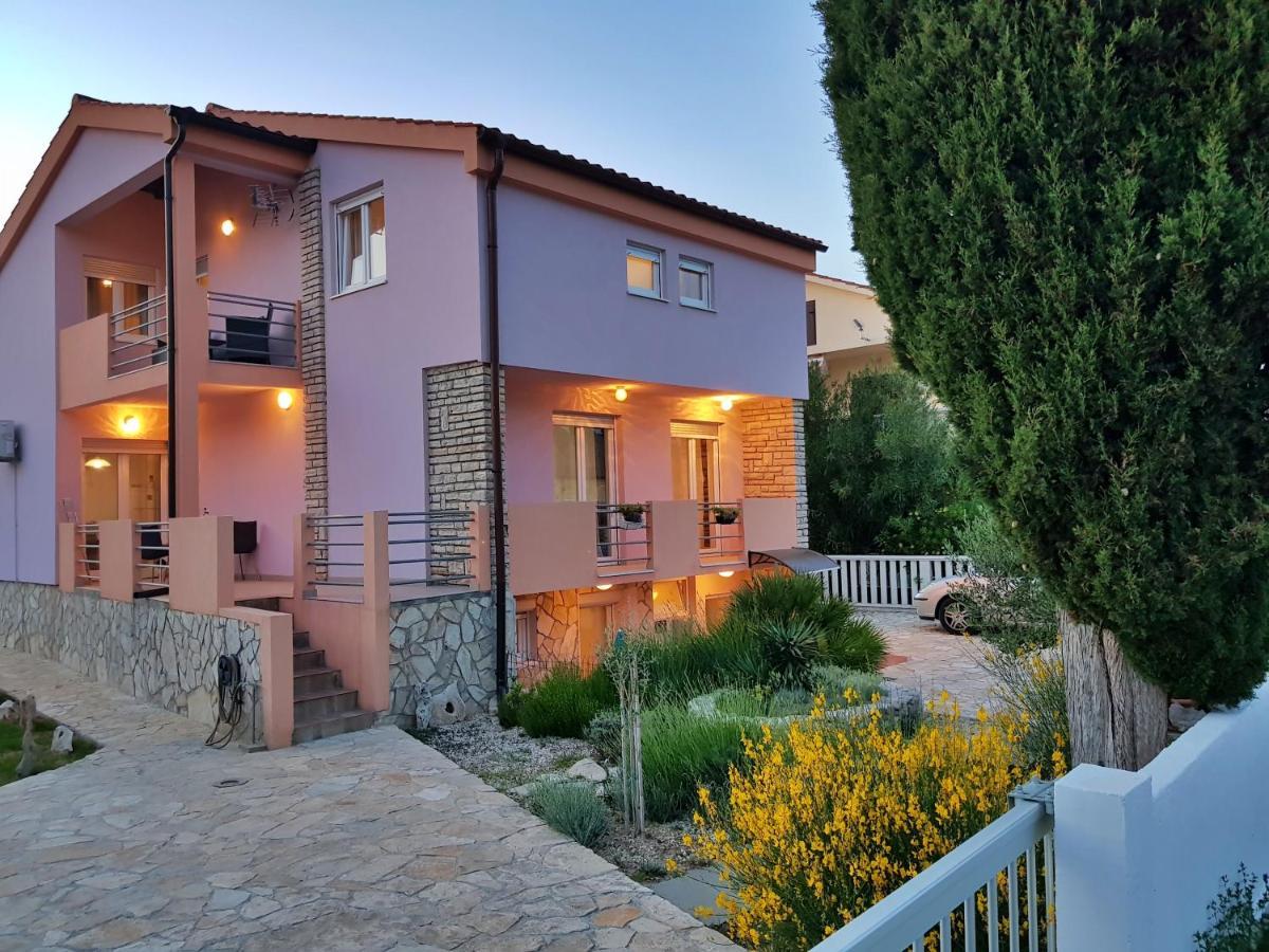 Cypress Tree Holiday Apartments Privlaka  Exteriér fotografie